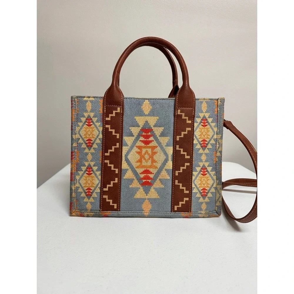 Wrangler Southwestern Aztec Print Canvas Purse Crossbody Western Cowgirl Rodeo